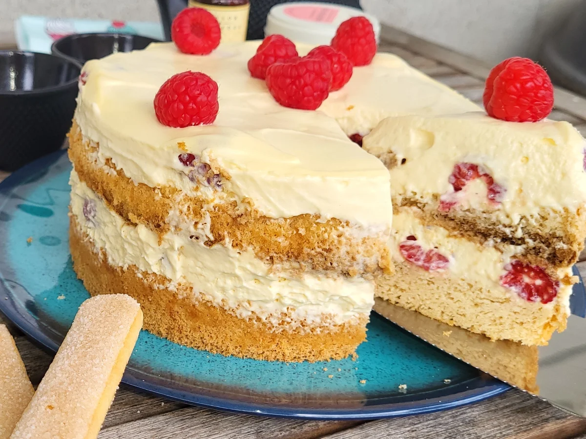 Rezept: BiNe` S EIERLIKÖR - HIMBEER - TIRAMISUTORTE Bild Nr. 6 BiNe` S EIERLIKÖR - HIMBEER - TIRAMISUTORTE - Rezept - Bild Nr. 6