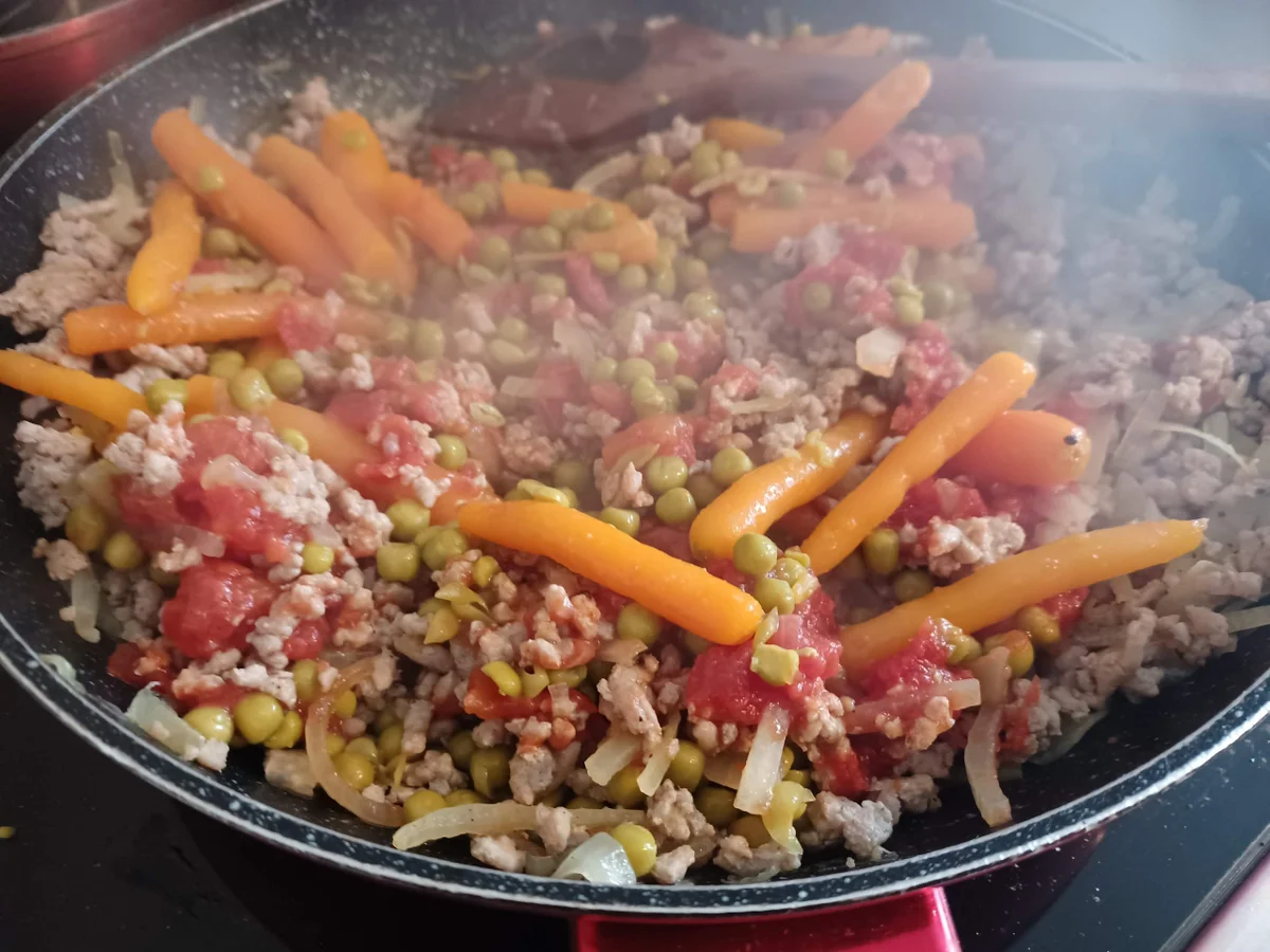 Nudelauflauf mit Hackfleisch und Gemüse - Rezept - Bild Nr. 17044