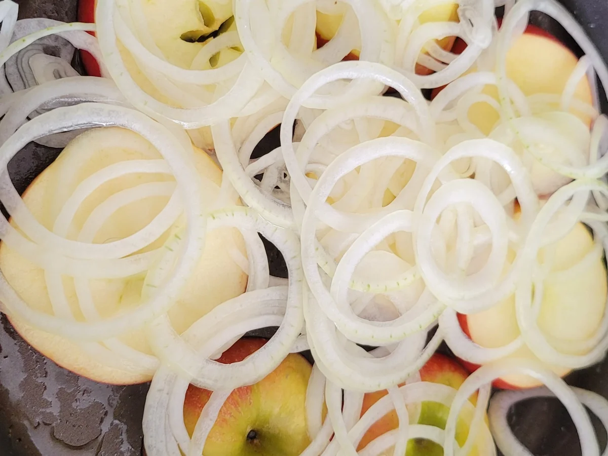 Rezept: Kalbsleber; Pasta; Apfel und Zwiebel Bild Nr. 17037 Kalbsleber; Pasta; Apfel und Zwiebel - Rezept - Bild Nr. 17037