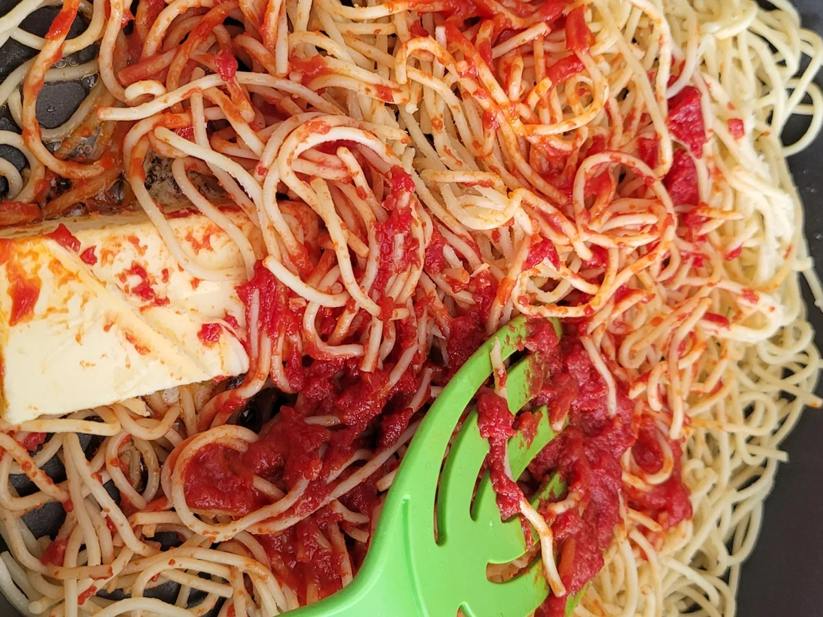 Rezept: Kalbsleber; Pasta; Apfel und Zwiebel Bild Nr. 17042 Kalbsleber; Pasta; Apfel und Zwiebel - Rezept - Bild Nr. 17042