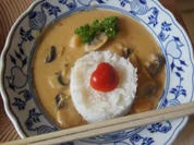Wok-Gericht mit Tom Yum Paste und Basmatireis - Rezept - Bild Nr. 2