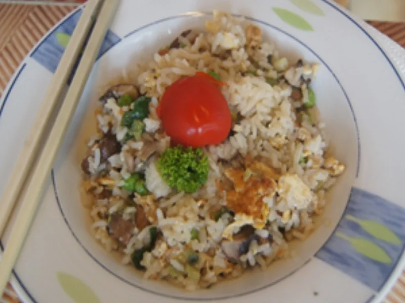 Gebratener Eier-Gemüse-Reis - Rezept - Bild Nr. 13