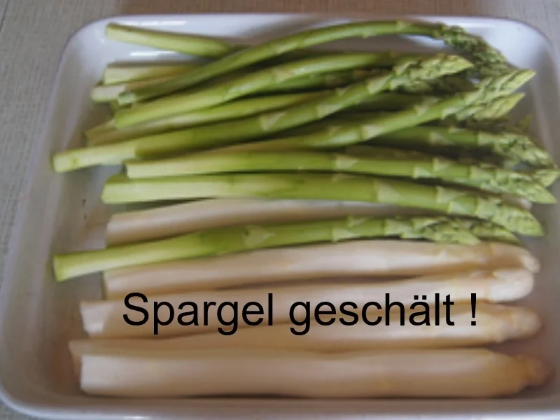 Gebratener Lachs mit Spargelmix, Meerrettich-Dressing und Frühkartoffeln - Rezept - Bild Nr. 4