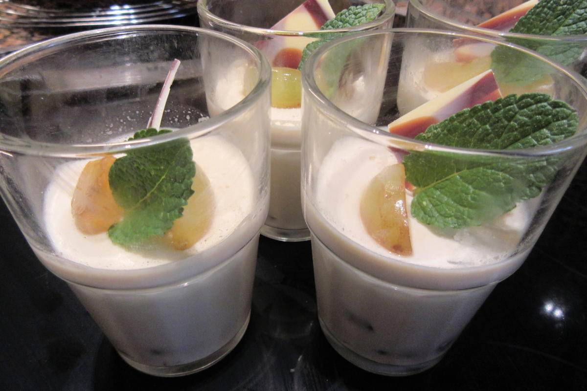 Dessert: Panna Cotta mit Trauben - Rezept - Bild Nr. 17047