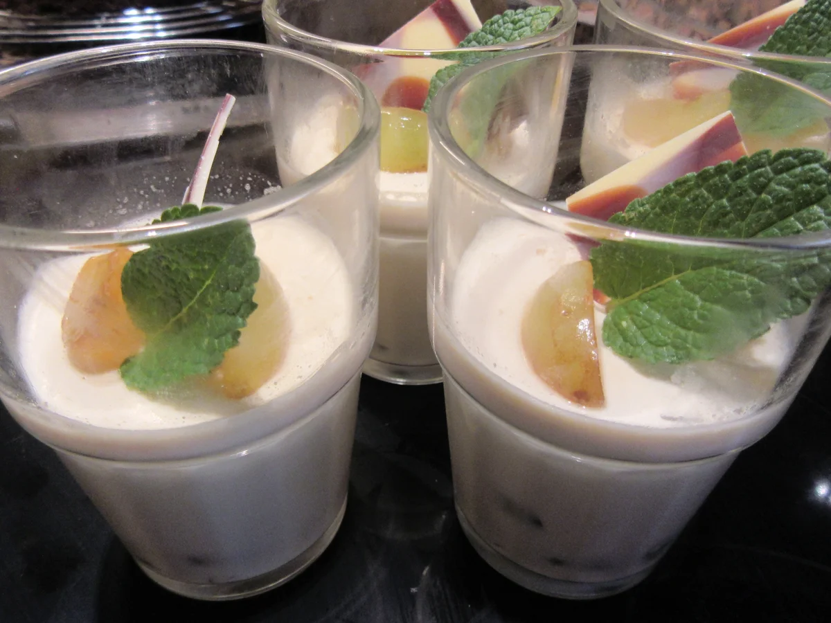 Rezept: Dessert: Panna Cotta mit Trauben Bild Nr. 17047 Dessert: Panna Cotta mit Trauben - Rezept - Bild Nr. 17047