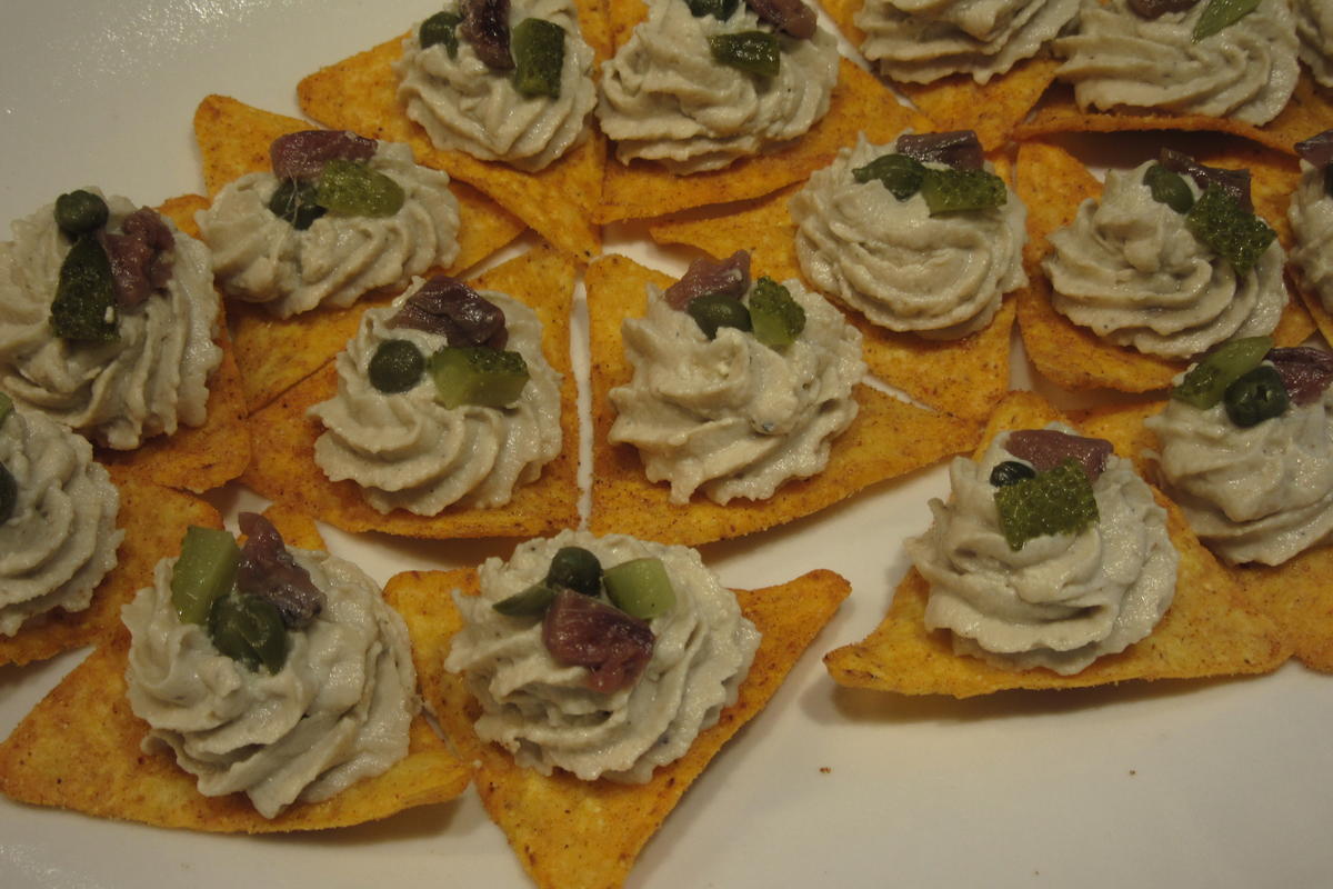 Fingerfood: Nachos mit Sardellencreme - Rezept - Bild Nr. 17046