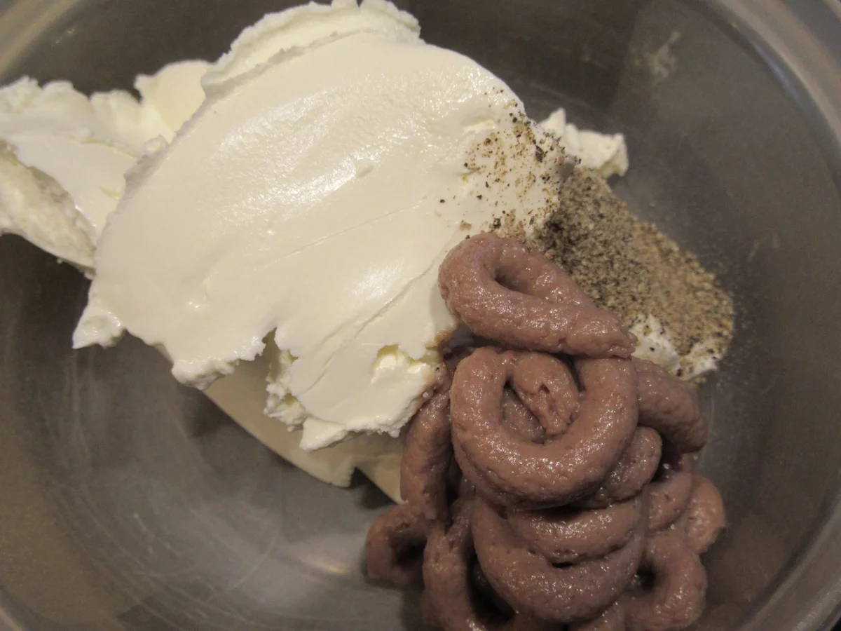 Fingerfood: Nachos mit Sardellencreme - Rezept - Bild Nr. 17047