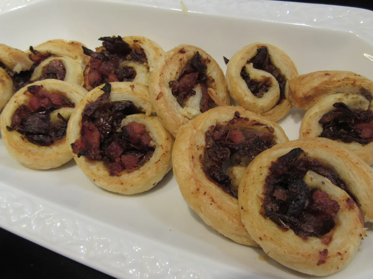 Rezept: Fingerfood: Blätterteigschnecken mit Füllung Bild Nr. 17046 Fingerfood: Blätterteigschnecken mit Füllung - Rezept - Bild Nr. 17046