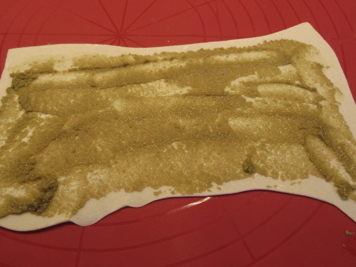 Rezept: Fingerfood: Blätterteigschnecken mit Füllung Bild Nr. 17047 Fingerfood: Blätterteigschnecken mit Füllung - Rezept - Bild Nr. 17047