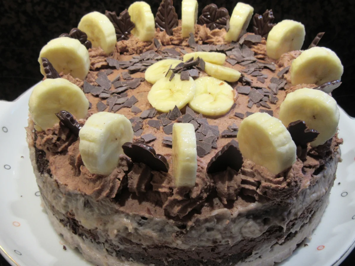 Rezept: Backen: Schoko-Bananen-Torte Bild Nr. 2 Backen: Schoko-Bananen-Torte - Rezept - Bild Nr. 2