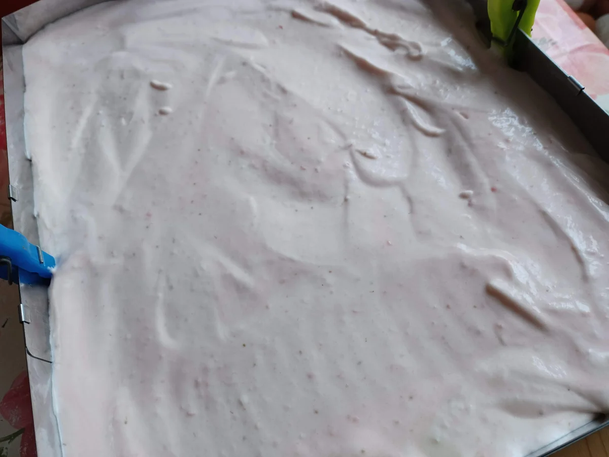 Rezept: Erdbeerschnitte Bild Nr. 17057 Erdbeerschnitte - Rezept - Bild Nr. 17057