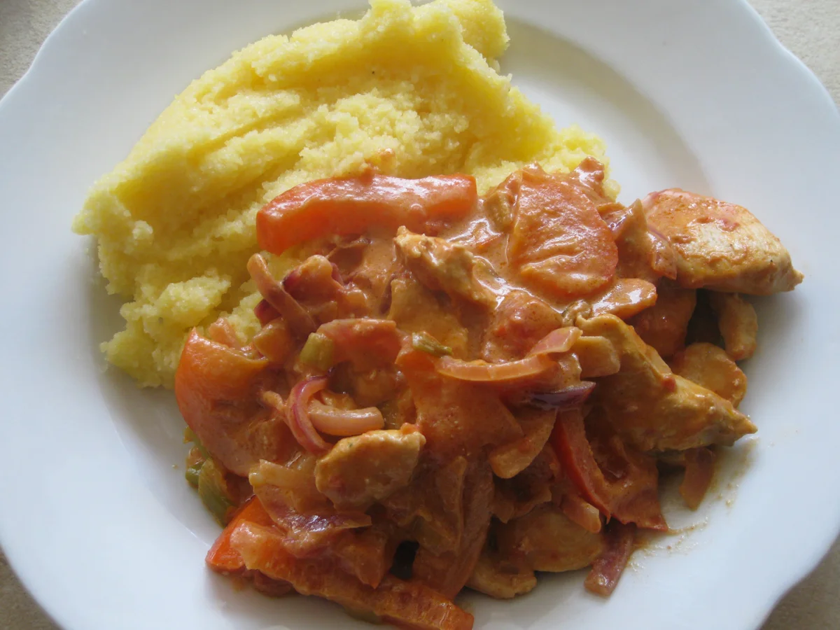 Paprika-Hähnchen-Bowl - Rezept - Bild Nr. 17048