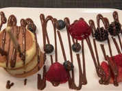Pancake am Stiel mit einem Schoko-Früchtetraum - Rezept - Bild Nr. 17047