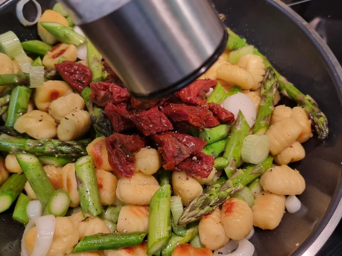 Gnocchi mit grünen Spargel - Rezept - Bild Nr. 17054
