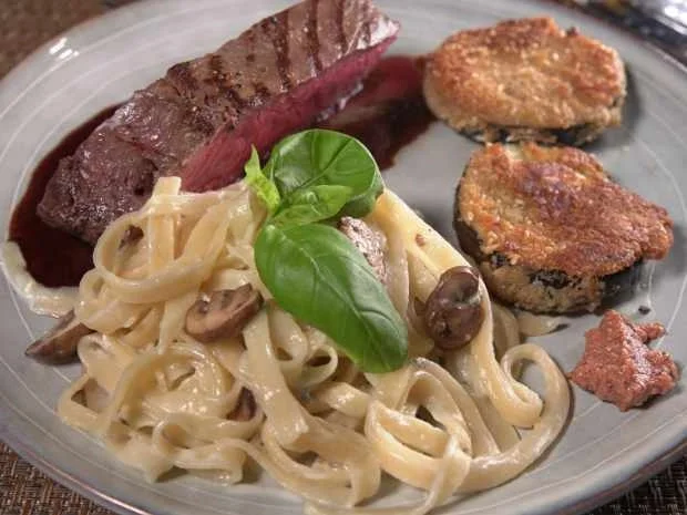 Roastbeef mit Nudeln und gebratener Aubergine - Rezept - Bild Nr. 17047