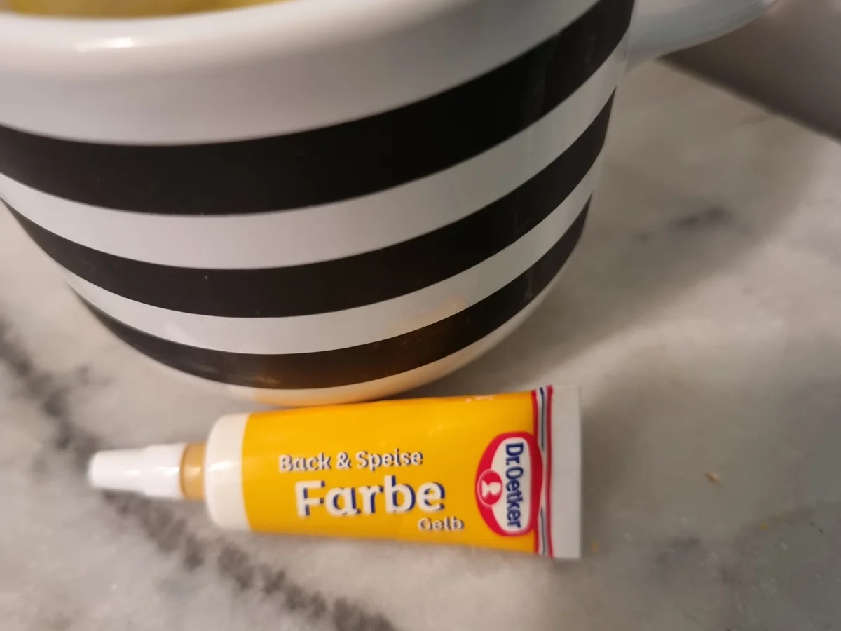 Rezept: Zitronen-Muffins Bild Nr. 17057 Zitronen-Muffins - Rezept - Bild Nr. 17057