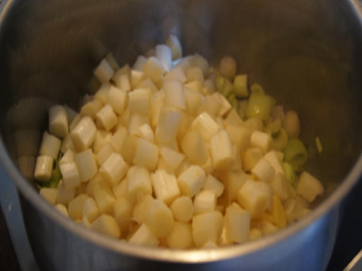 Spargelsuppe mit Koriander und schmackhafter Einlage - Rezept - Bild Nr. 9