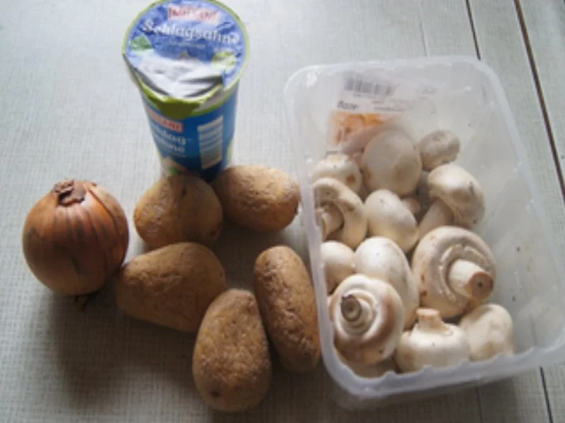 Champignon-Kartoffel-Cremesuppe - Rezept - Bild Nr. 3