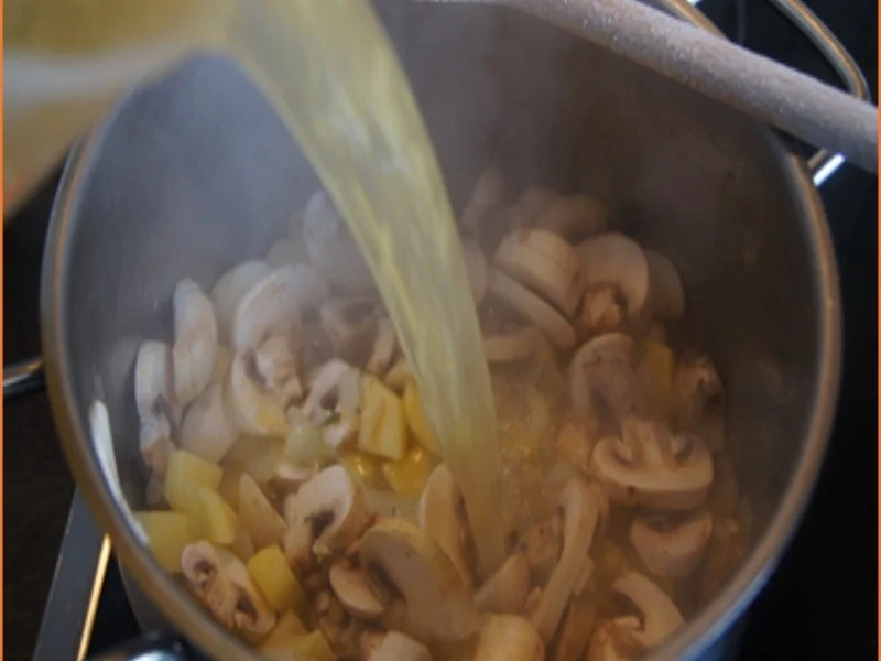 Champignon-Kartoffel-Cremesuppe - Rezept - Bild Nr. 7