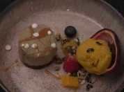 Kürbismousse mit Mangosorbet und Salted Caramel - Rezept - Bild Nr. 2