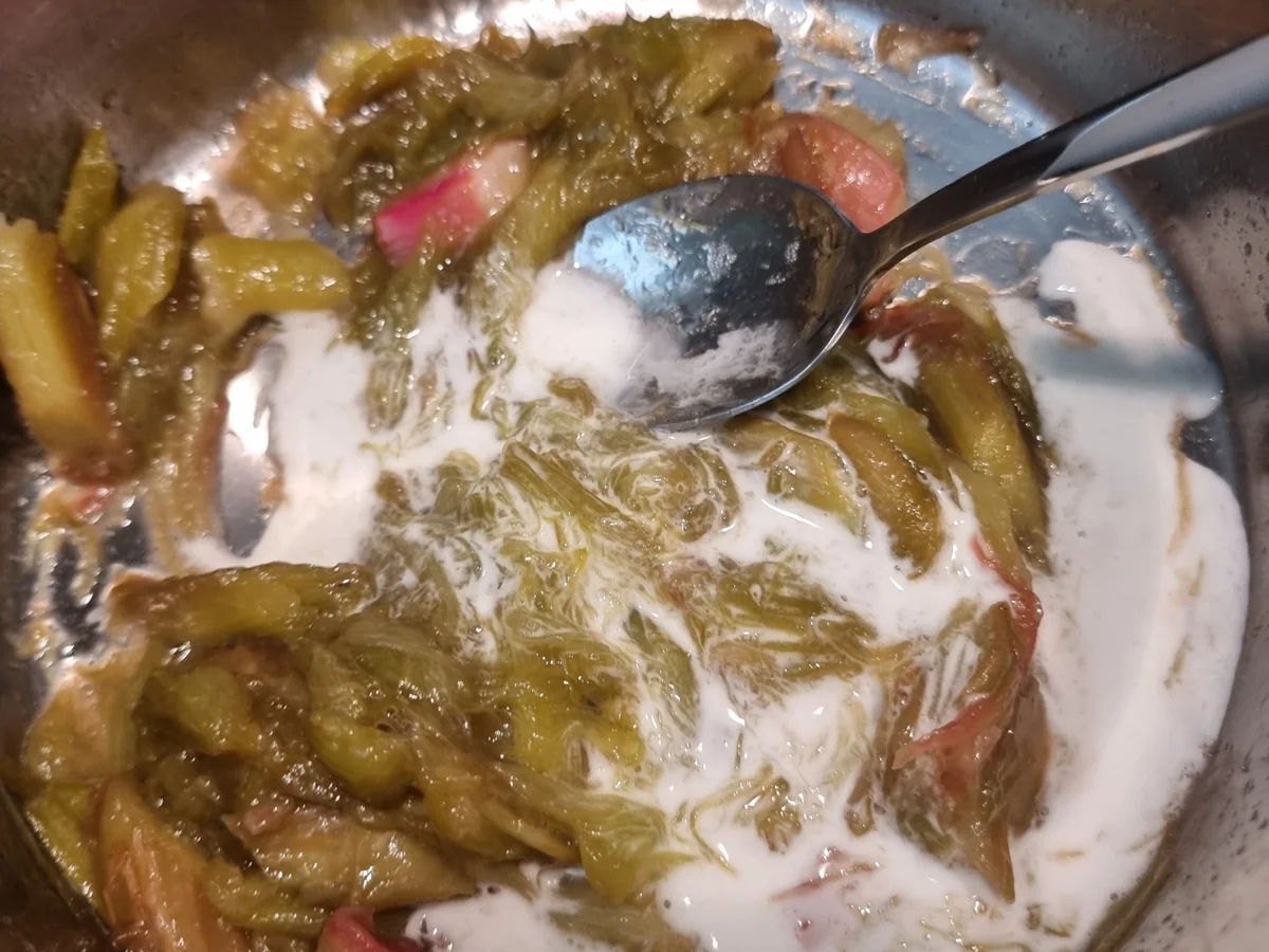 Rhabarber-Baiser-Tarte - Rezept - Bild Nr. 17059