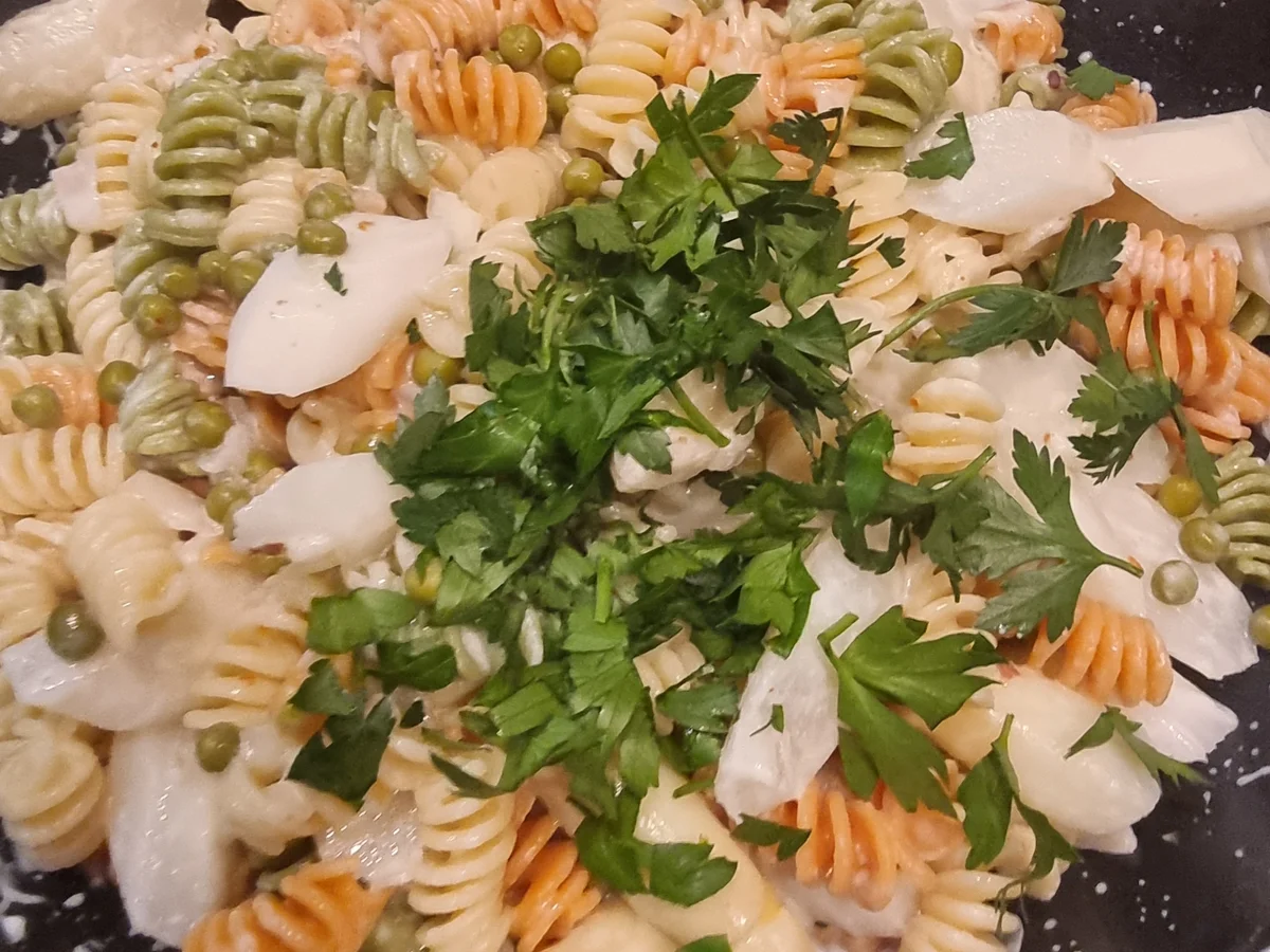 Rezept: Spargel-Pasta mit Parmesan-Chip Bild Nr. 17077 Spargel-Pasta mit Parmesan-Chip - Rezept - Bild Nr. 17077