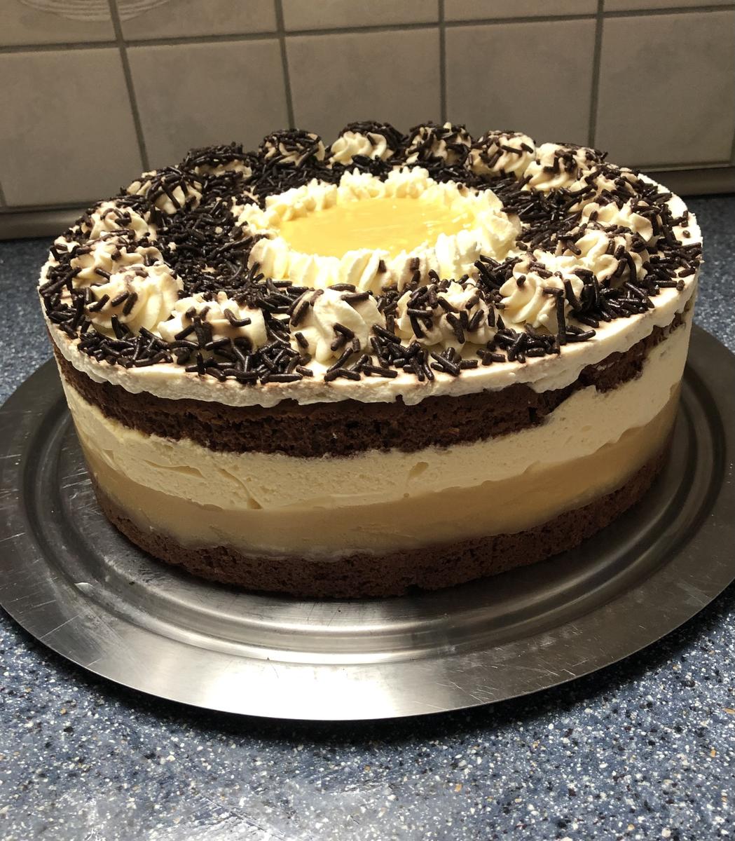 Bananen - Eierlikör -Torte - Rezept - Bild Nr. 17071