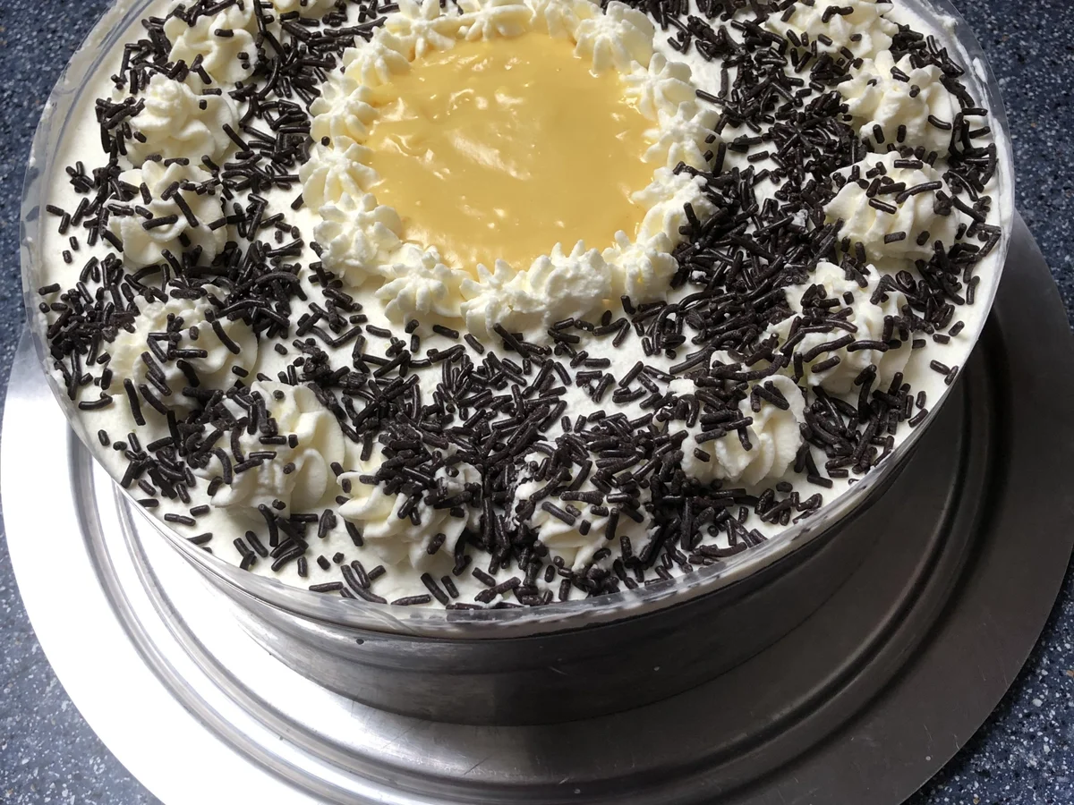 Bananen - Eierlikör -Torte - Rezept - Bild Nr. 17078