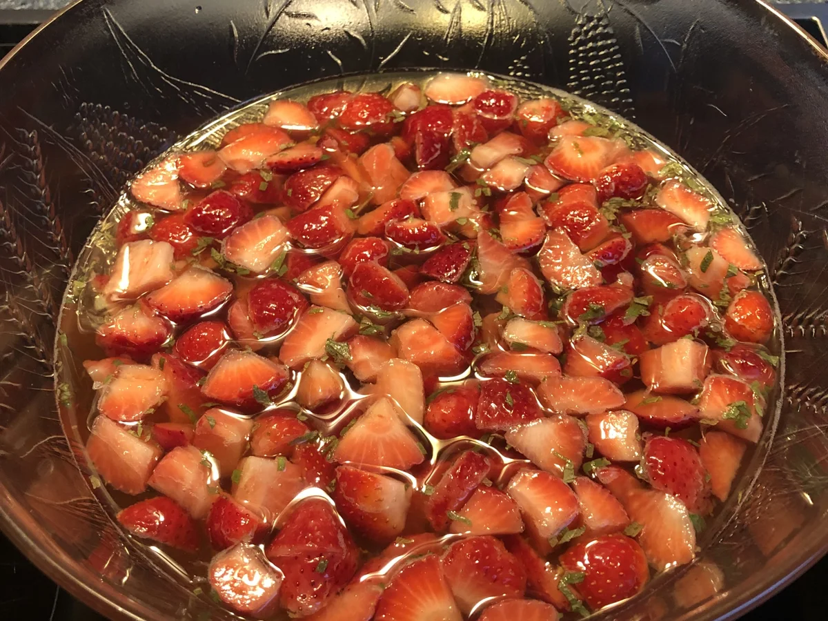 Erdbeerbowle - Rezept - Bild Nr. 17066