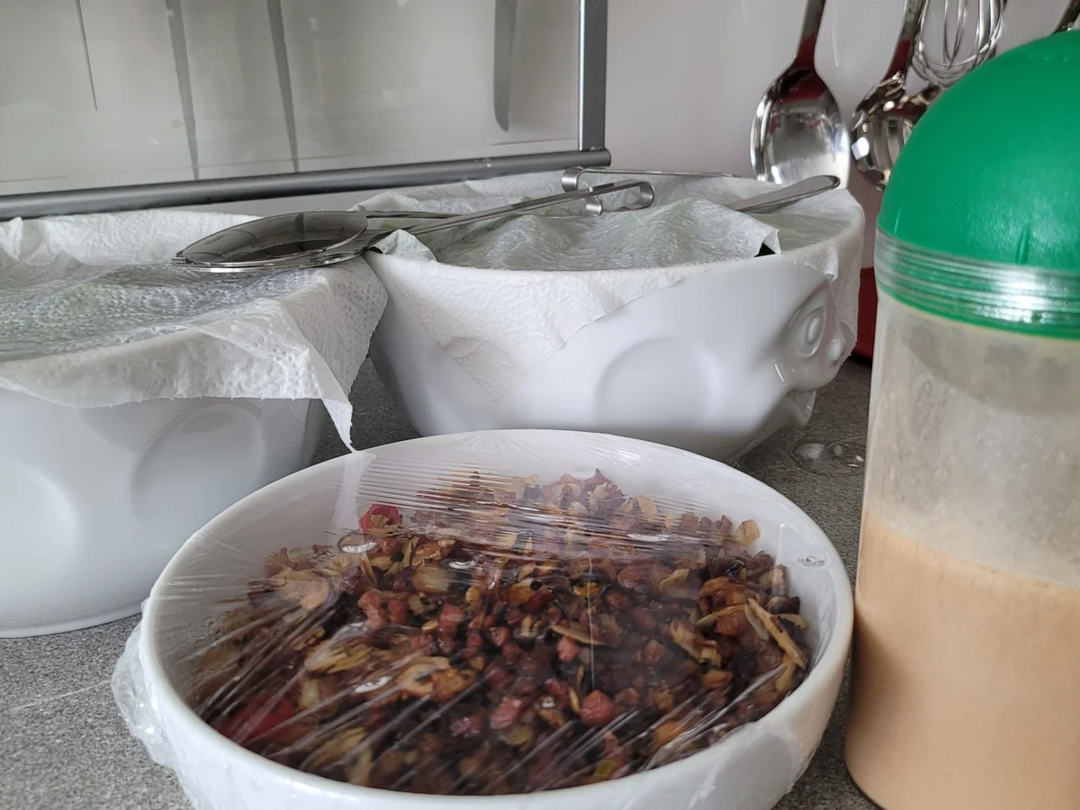 Rucola mit Halloumi wird zu einem Sommersalat - Rezept - Bild Nr. 17064