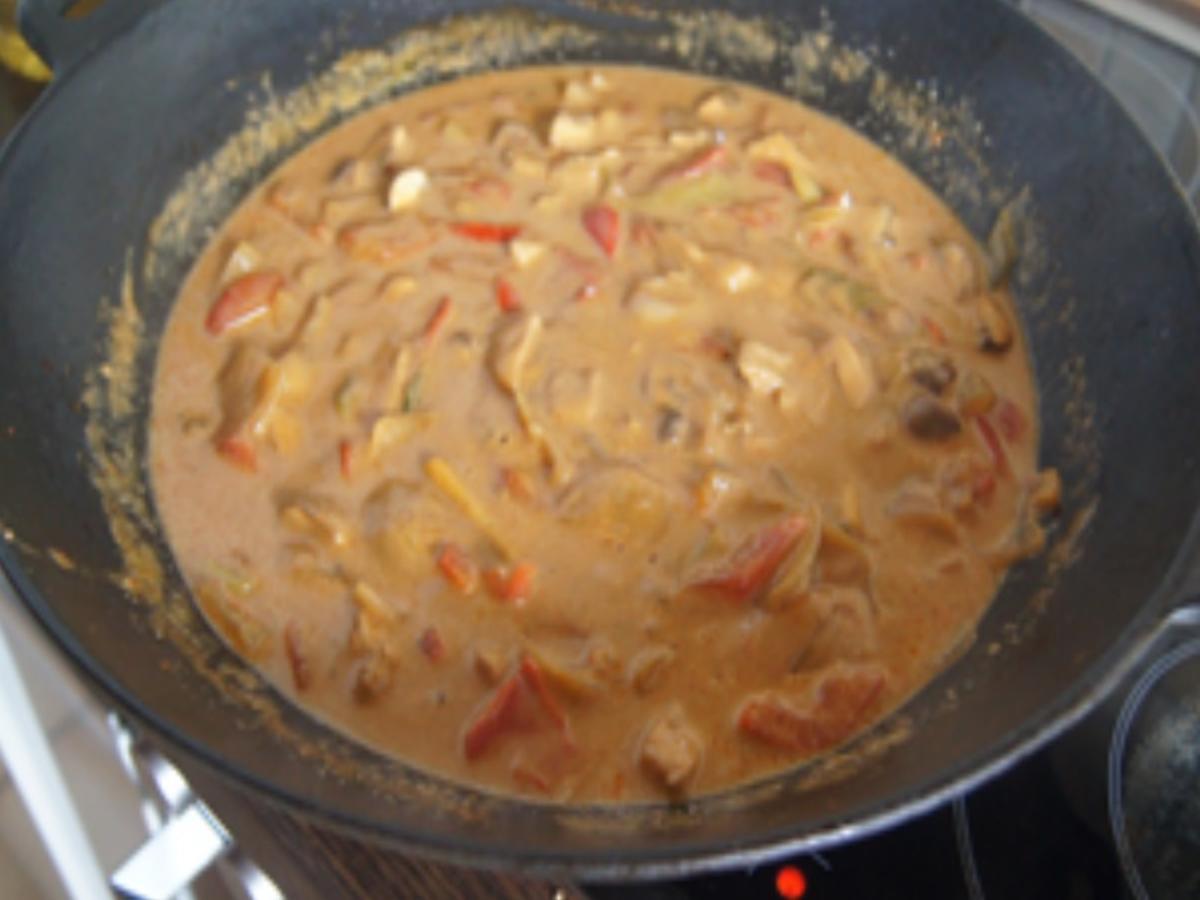 Rotes Thai Curry im-Wok mit Basmatireis - Rezept - Bild Nr. 14