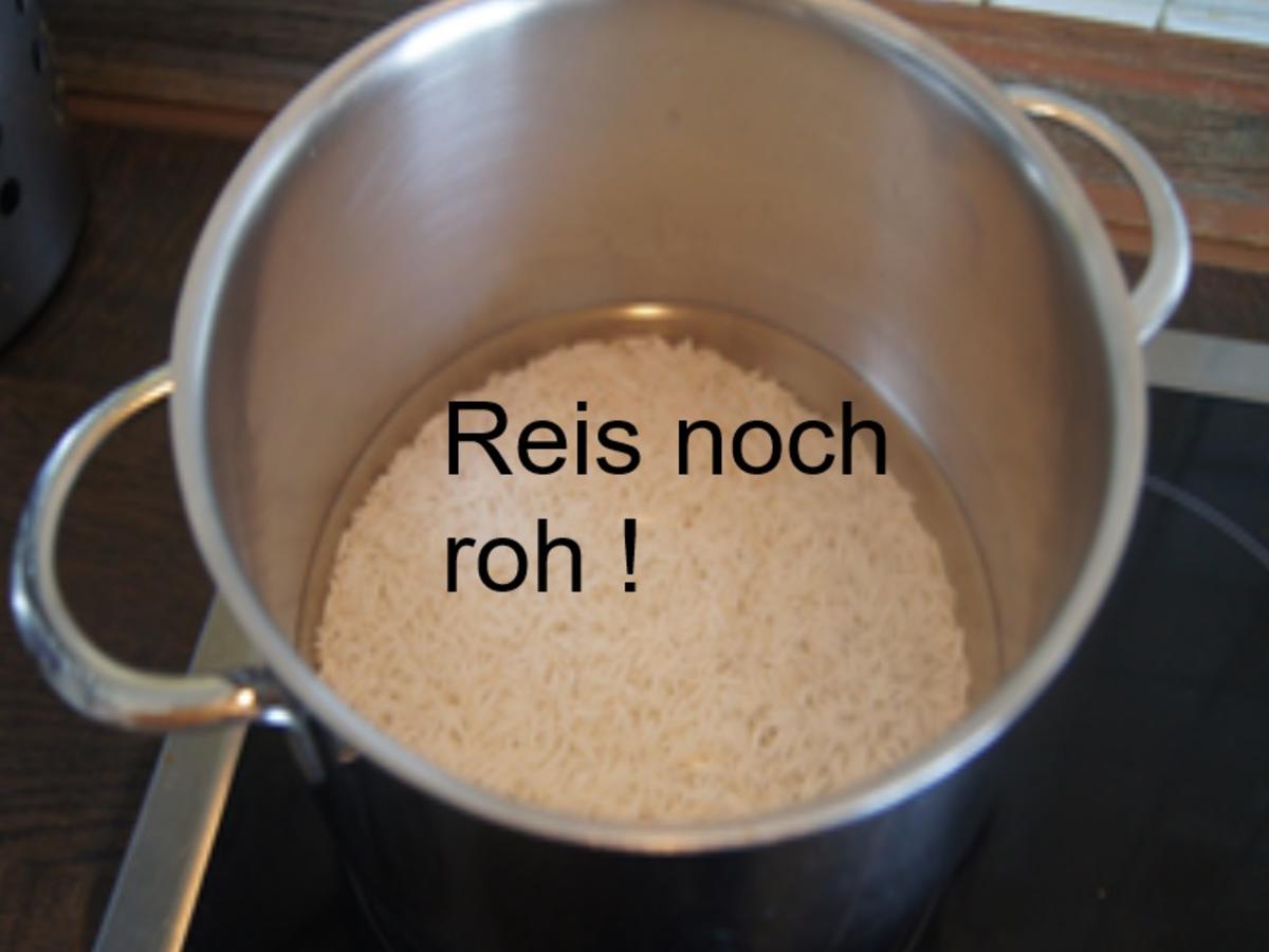 Rotes Thai Curry im-Wok mit Basmatireis - Rezept - Bild Nr. 16