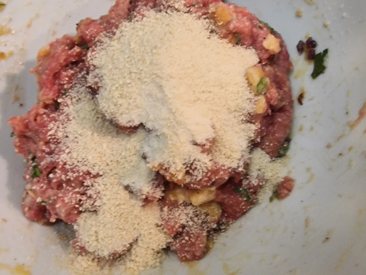 Rezept: Königsberger-Klopse mit Spargel und Reis Bild Nr. 17066 Königsberger-Klopse mit Spargel und Reis - Rezept - Bild Nr. 17066