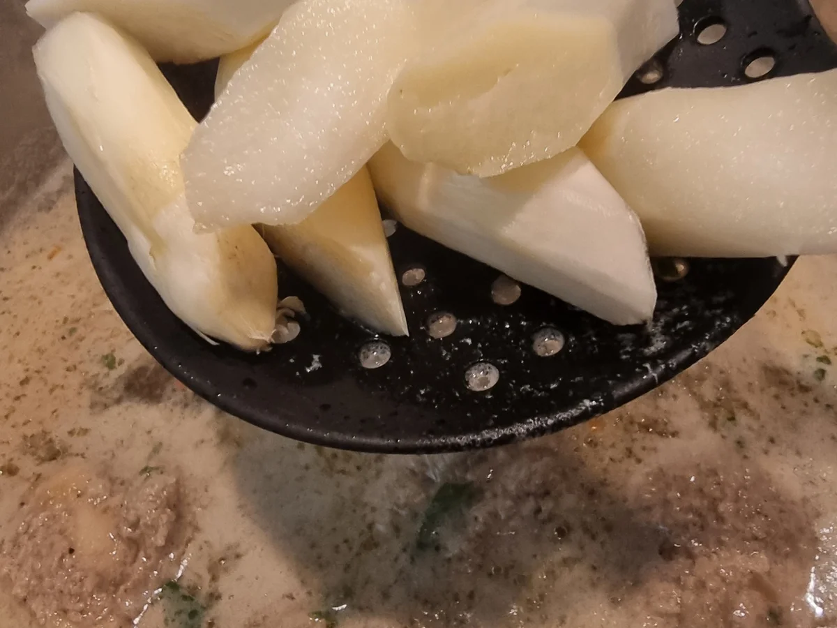 Rezept: Königsberger-Klopse mit Spargel und Reis Bild Nr. 17069 Königsberger-Klopse mit Spargel und Reis - Rezept - Bild Nr. 17069