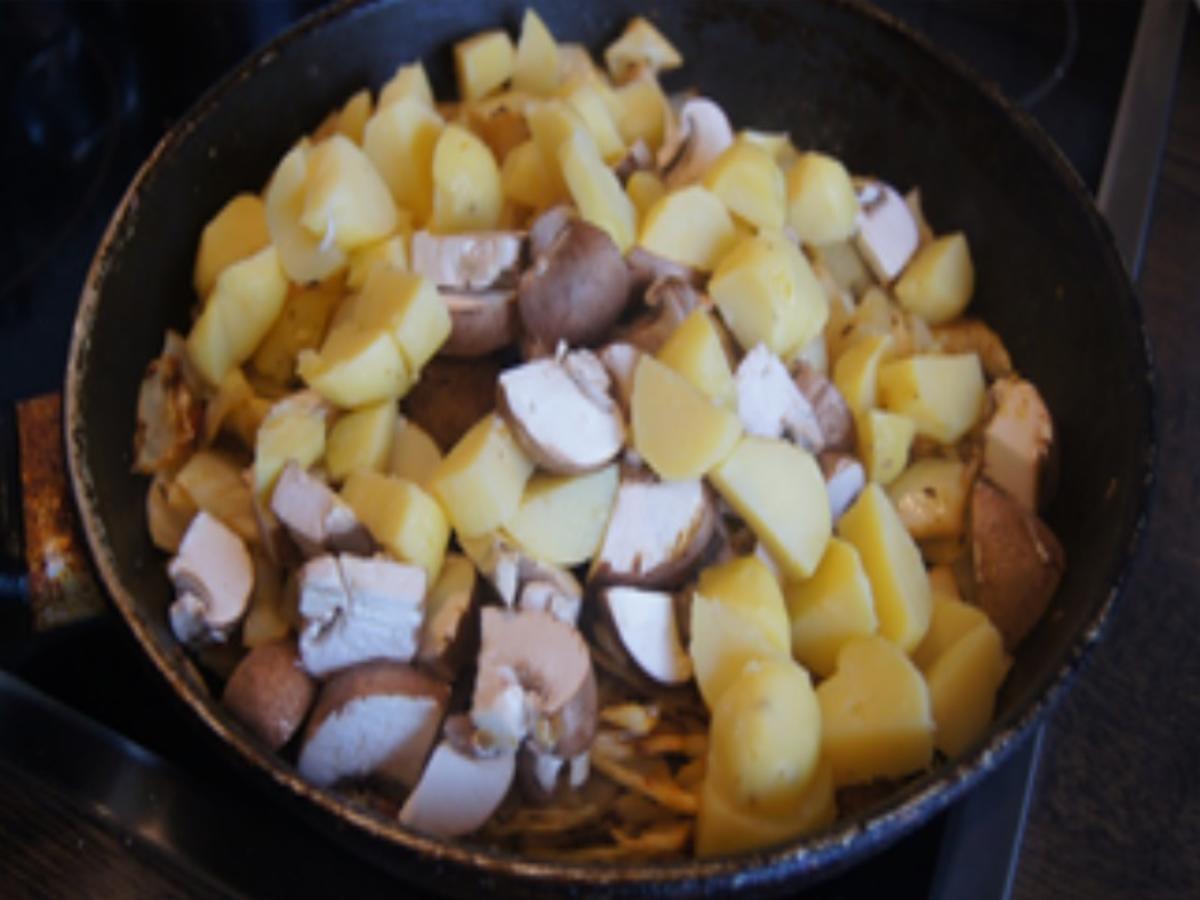 Weißkohl-Kartoffel-Champignon-Hackfleisch-Pfanne - Rezept - Bild Nr. 16