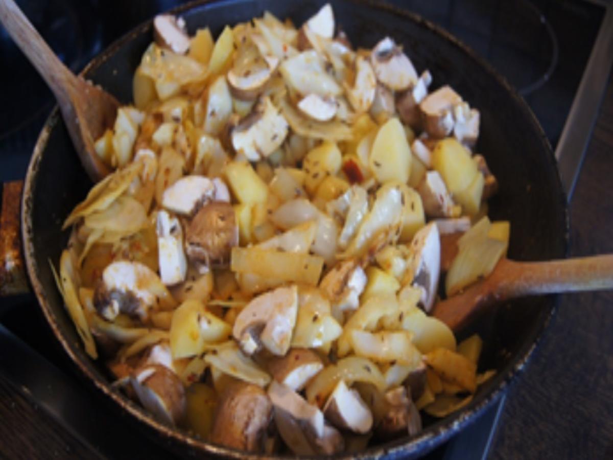 Weißkohl-Kartoffel-Champignon-Hackfleisch-Pfanne - Rezept - Bild Nr. 17