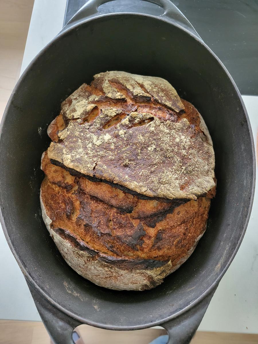 Weizensauerteigbrot mit Roggenschrot - Rezept - Bild Nr. 17063