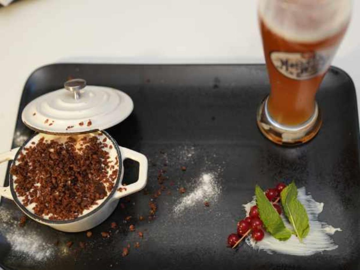 Weißbier-Tiramisu mit Pumpernickelbrösel - Rezept - Bild Nr. 2