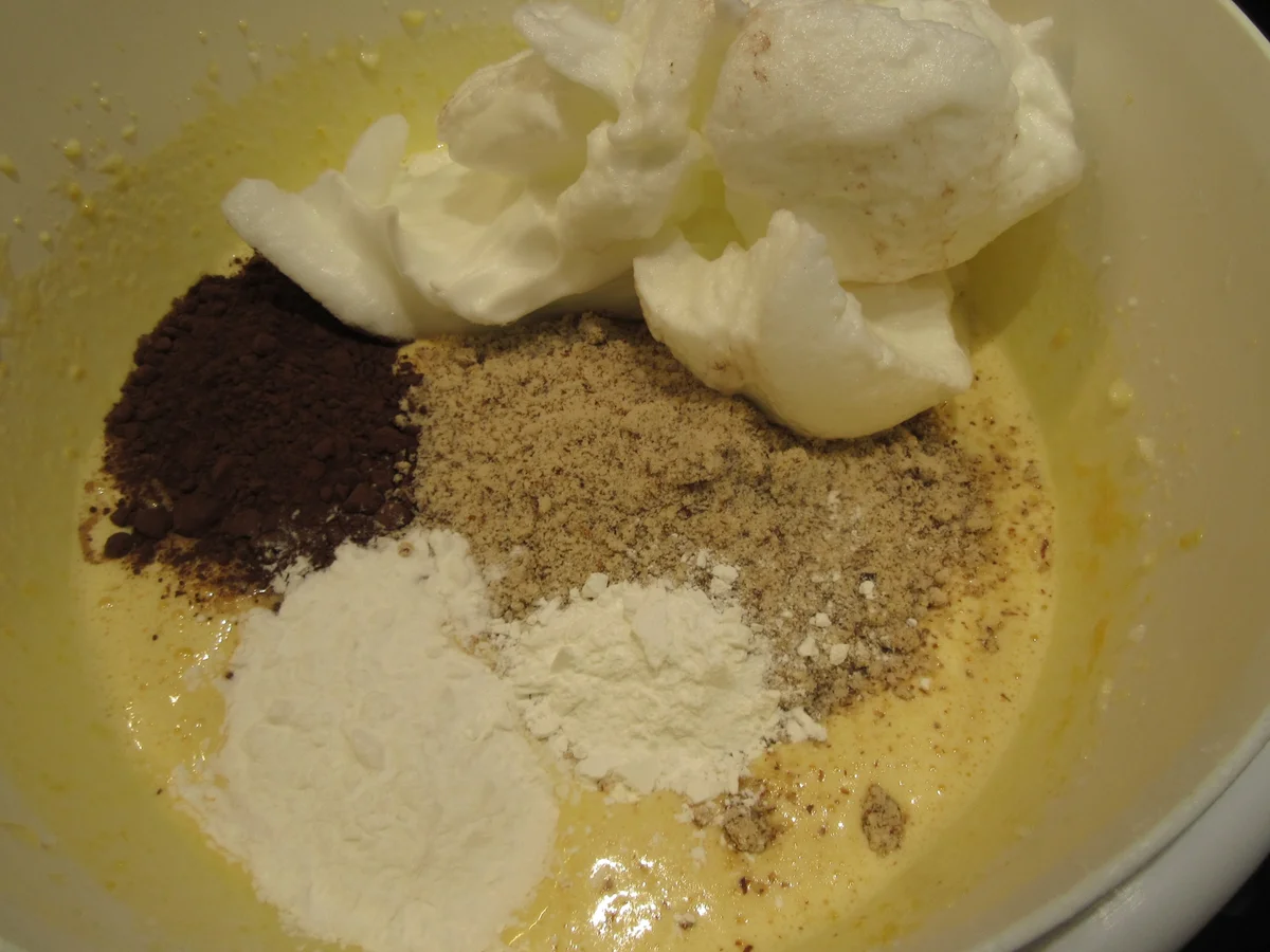 Rezept: Backen: Erdbeer-Rhabarber-Schnitten 2.0 Bild Nr. 17065 Backen: Erdbeer-Rhabarber-Schnitten 2.0 - Rezept - Bild Nr. 17065