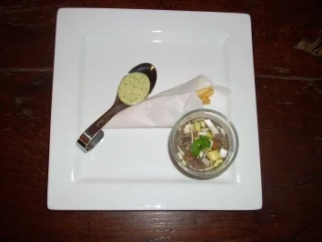 Rezept: Entensauer mit Remoulade und Pommes frites in der Tüte Entensauer mit Remoulade und Pommes frites in der Tüte - Rezept