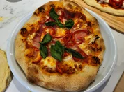 Rezept: Pizza Napoletana aus reinem Sauerteig Bild Nr. 2 Pizza Napoletana aus reinem Sauerteig - Rezept - Bild Nr. 2