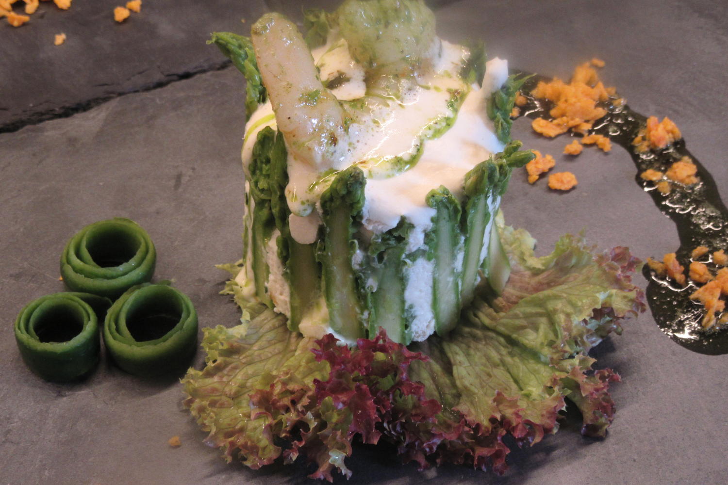 Vorspeise: Spargelmousse mit Garnele - Rezept - kochbar.de