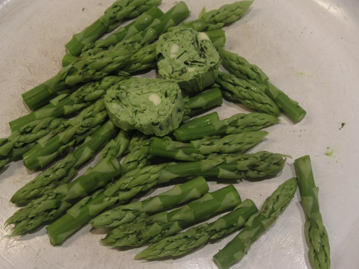 Vorspeisen: Spargelmousse mit Garnele - Rezept - Bild Nr. 17077