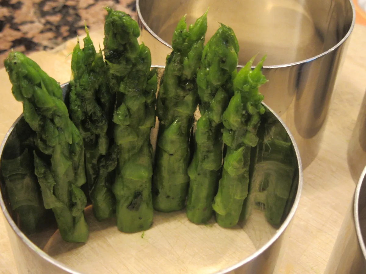 Vorspeise: Spargelmousse mit Garnele - Rezept - Bild Nr. 17080