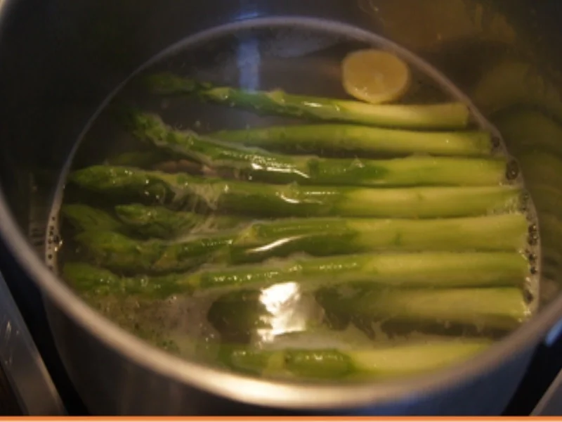 Grüner Spargel mit Leberkäsemantel und Kartoffelstampf - Rezept - Bild Nr. 17082