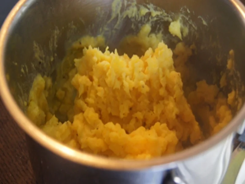 Grüner Spargel mit Leberkäsemantel und Kartoffelstampf - Rezept - Bild Nr. 17089