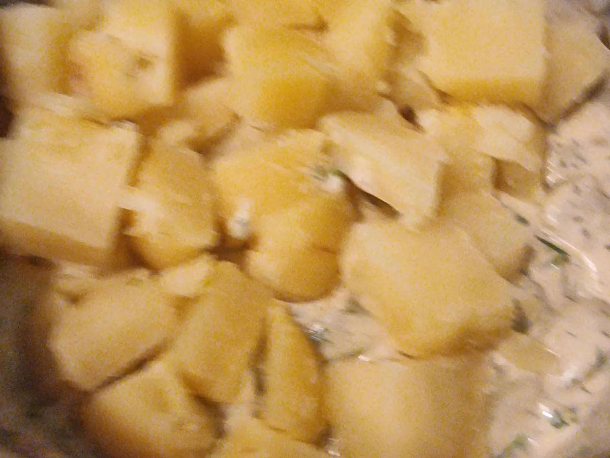 Bouletten auf Schmorgurken-Kartoffeln-Rahm - Rezept - Bild Nr. 17097