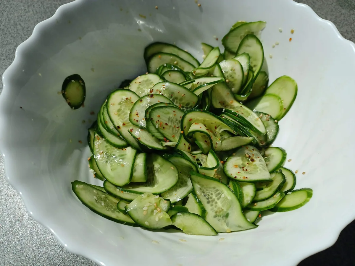 Rezept: Gurkensalat für den Grillabend Bild Nr. 17090 Gurkensalat für den Grillabend - Rezept - Bild Nr. 17090