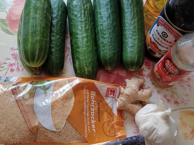 Gurkensalat für den Grillabend - Rezept - kochbar.de