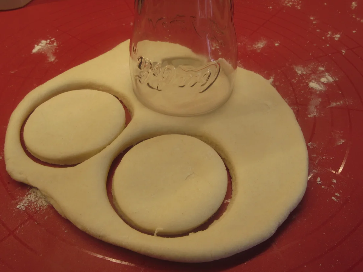 Rezept: Backen: Scones nach irischer Art Bild Nr. 17092 Backen: Scones nach irischer Art - Rezept - Bild Nr. 17092